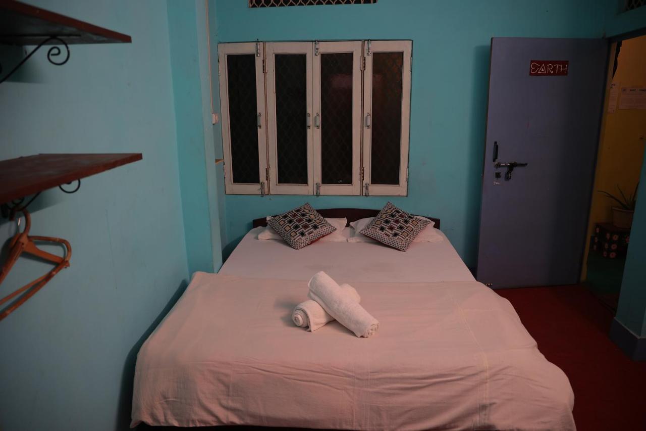 Good Vibes Hostel Varanasi Exterior foto