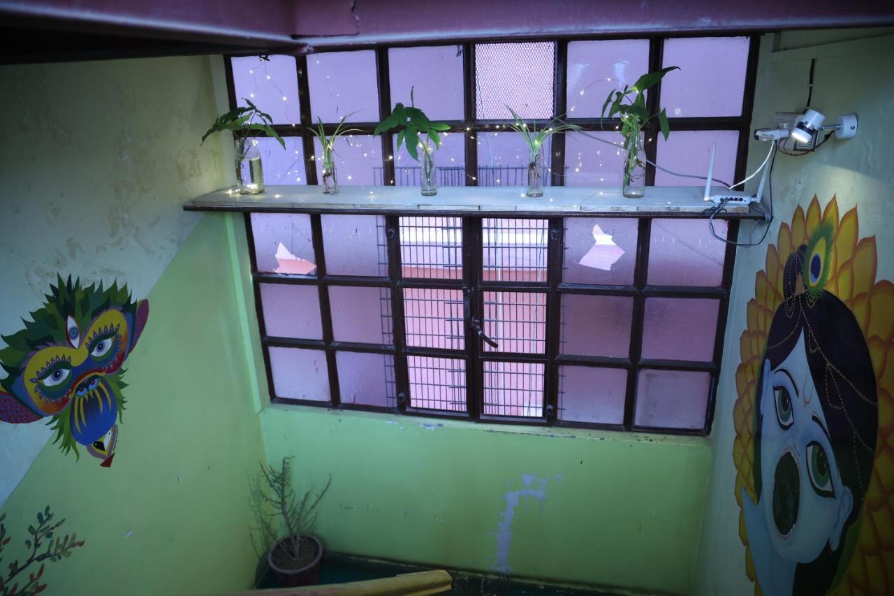 Good Vibes Hostel Varanasi Exterior foto